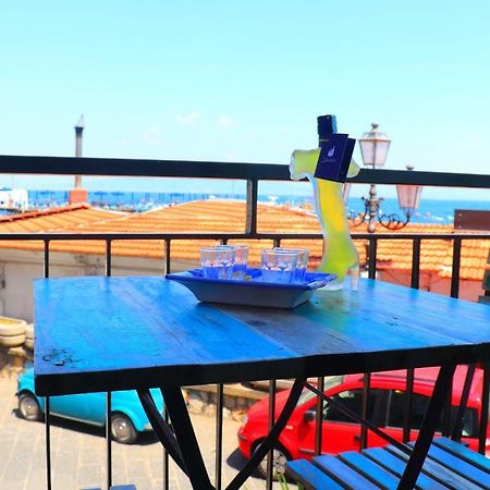 Estate4Home - La Grotta Azzurra Соренто Екстериор снимка